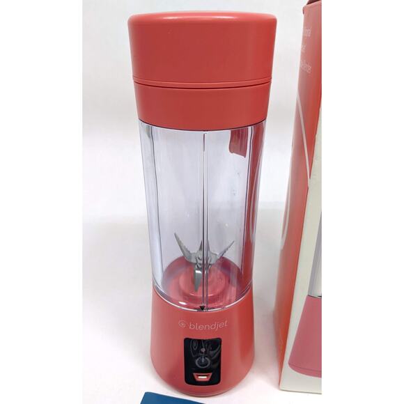 Authentic Blendjet Personal Blender pink/salmon color gently used once Complete - Picture 3 of 9